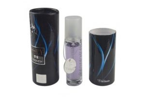 Nước hoa kích dục nữ GUILTY FOR HIM  được nhiều người yêu thích vì khả năng kích thích ham muốn tình dục của phụ nữ trở nên mạnh mẽ hơn. Giúp các cặp vợ chồng, vợ chồng thăng hoa hơn trong chuyện chăn gối. Khi nồng độ pheromone đủ mạnh để gửi tín hiệu đến hệ thống thần kinh điều khiển cảm xúc tình dục, nó bắt đầu hoạt động. Lúc này, bộ phận sinh dục của nữ giới sẽ có cảm giác đau rát, rất muốn gần gũi cơ thể.