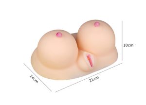 Nếu âm đạo là bộ phận chính giúp bạn giải tỏa ham muốn thì vòng 1 chính là liều thuốc kích thích ham muốn mạnh mẽ hơn bao giờ hết. Được thiết kế với bầu ngực căng tròn gợi cảm và ở giữa 2 trái đào tiên nóng bỏng này là âm đạo nhân tạo xinh xắn giúp bạn kích thích cậu nhỏ và dùng tay vuốt ve mơn trớn, làm tình hay làm bất cứ điều gì bạn muốn. Âm đạo giả nhũ hoa nhân tạo to nóng bỏng mô phỏng âm đạo thật nên nhìn sản phẩm rất tự nhiên và quyến rũ trong mắt người đối diện. Khi bắt đầu chơi bạn sẽ có cảm giác dương vật được bú mút một cách thích thú và sung sướng. Ngoài ra, nó còn có tính năng mở âm đạo, thích hợp cho các bạn nam thích cảm giác quan hệ qua cửa sau nhưng chưa thỏa mãn được. Vòng 1 cực kỳ quyến rũ, nở nang, căng tròn và làn da cực kỳ mịn màng, sản phẩm sẽ cho bạn những giây phút selfie thật sự. Còn gì tuyệt vời hơn khi liên tục bóp và bóp một chút khi bạn bóp nó? Bóp, nâng ngực căng tròn