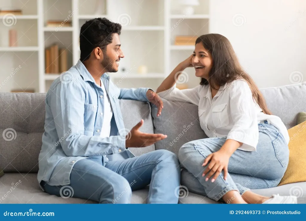 Nghệ thuật giao tiếp hiệu quả để giải quyết xung đột trong đời sống hôn nhân hiện đại